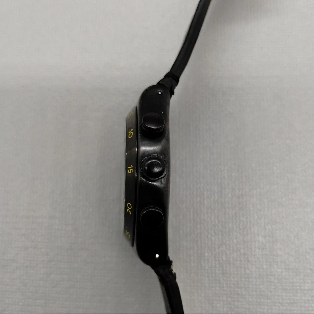 Swatch Core Vidi Black Leather Chronograph‎ Watch 43mm YVB410